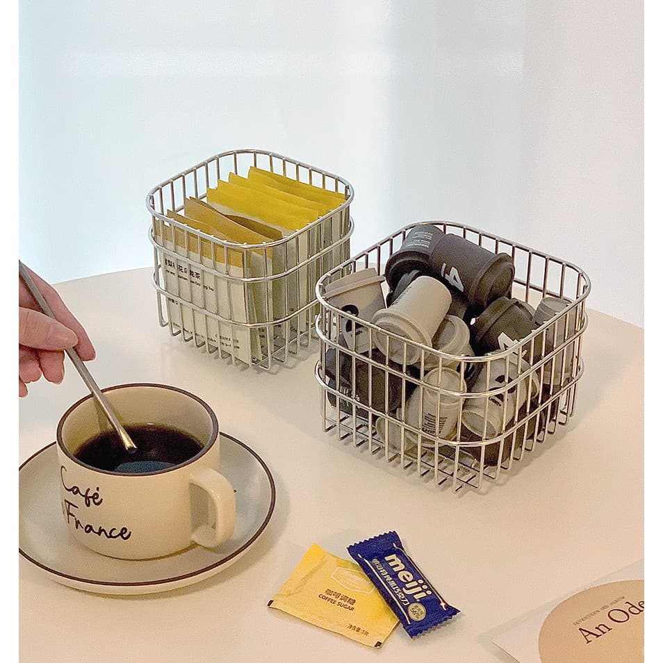 Cesta de armazenamento oca de aço inoxidável, lavatório de banheiro, Rack de drenagem, mesa de cosméticos, caixa de arma