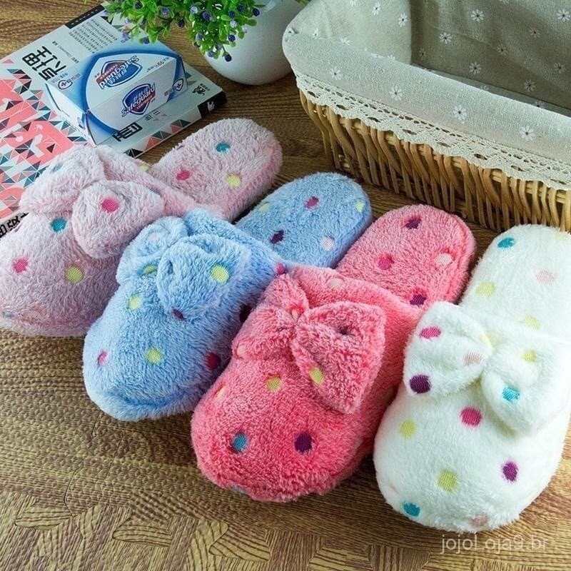 Pantufa de Pelúcia Chinelo De Quarto Feminina Menina V006 Premium Modelo Antiderrapante Macio Confortável V006