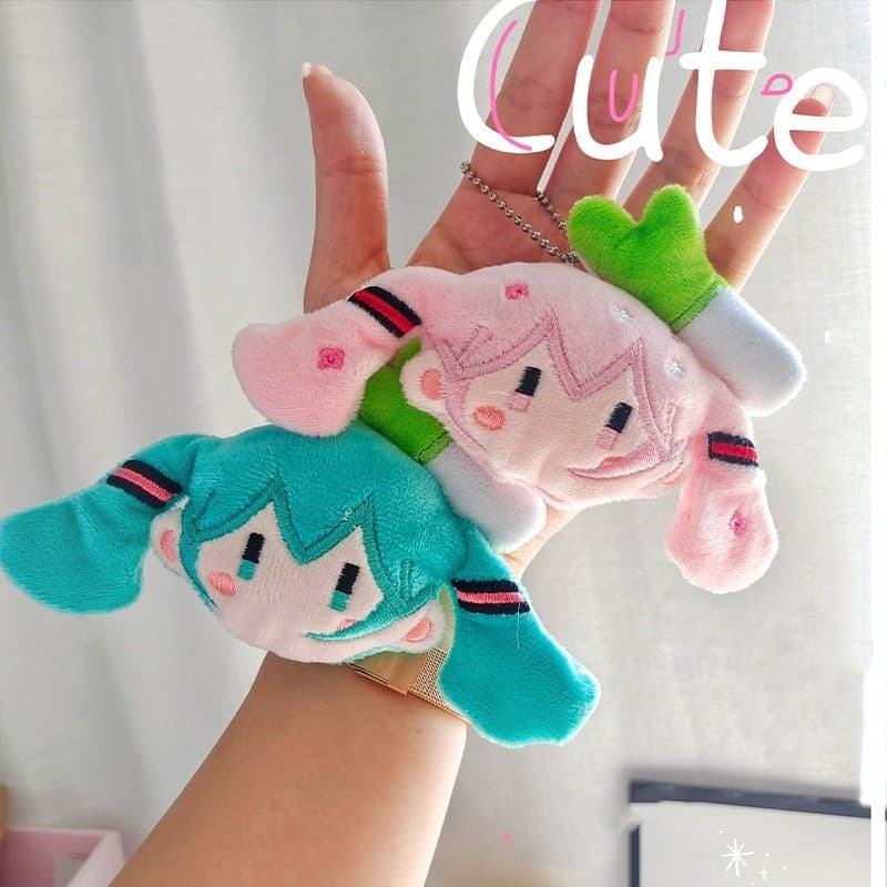 Brinquedo de pelúcia Hatsune Miku, brinquedo de desenho animado, chaveiro de anime, pingente de bolsa de pelúcia macia