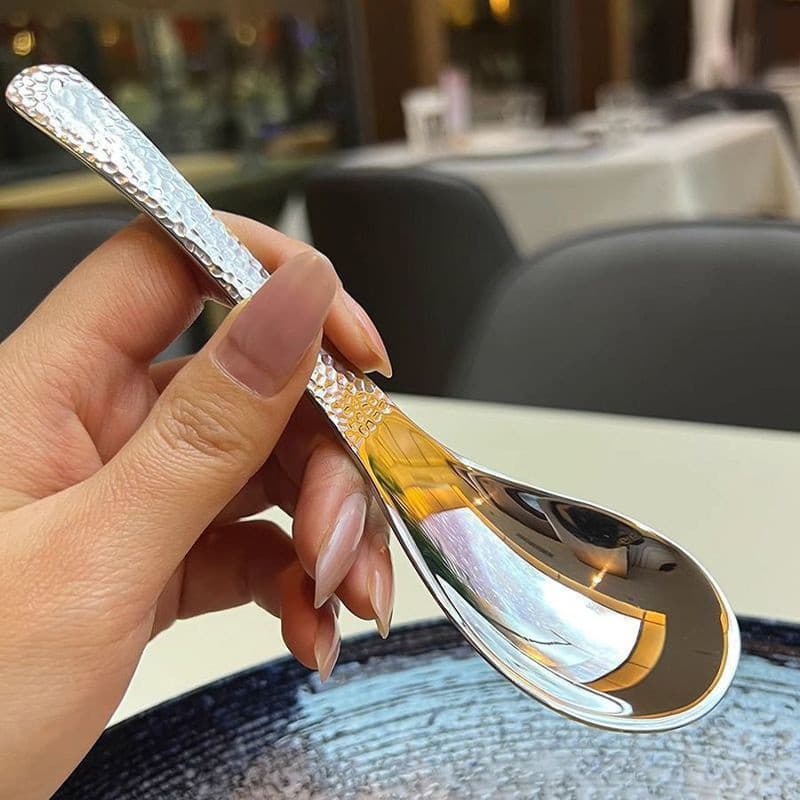 Colher de Sopa Estilo Palaciano Espessada para Crianças, Colher de Sobremesa em Aço Inoxidável com Padrão Martelado Earl