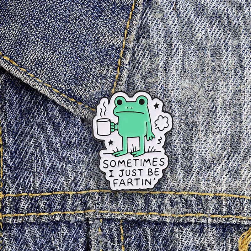 Engraçado Café Sapo Esmalte Pino Humorístico Slogan Broche Emblema Para Saco De Roupas Decoração Novidade Presente