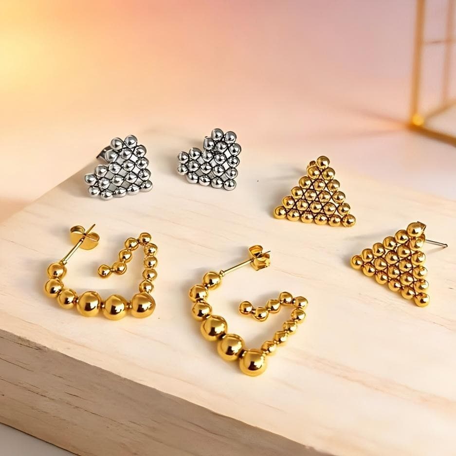 Brincos Triangulares De Coração De Pêssego Em Aço Inoxidável-Moda Europeia Banhada A Ouro 18K