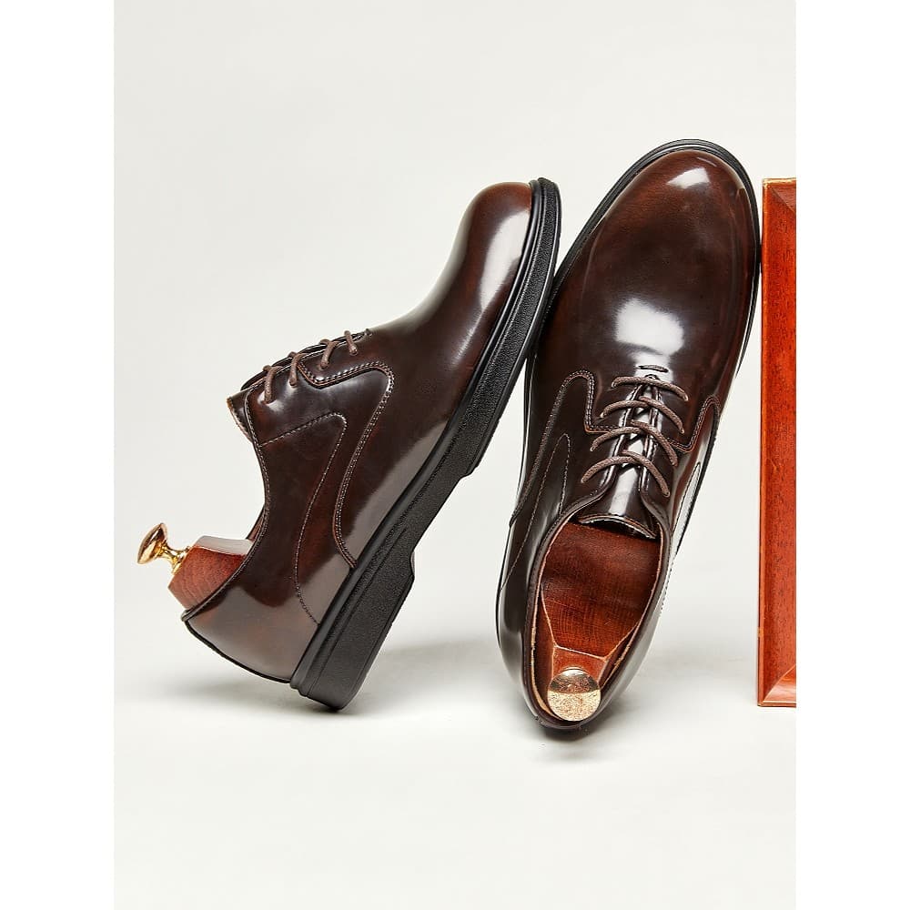 Estilo britânico casual couro patente rendas dedo do pé redondo negócios Formal sapatos de couro masculino brilhante noi