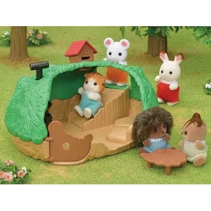 Sylvanian Families Esconderijo do Bebê Porco Espinho Epoch
