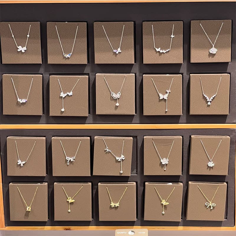 Nicho Design sentir titânio aço colar feminino temperamento borboleta pingente luz estilo de luxo clavícula corrente All