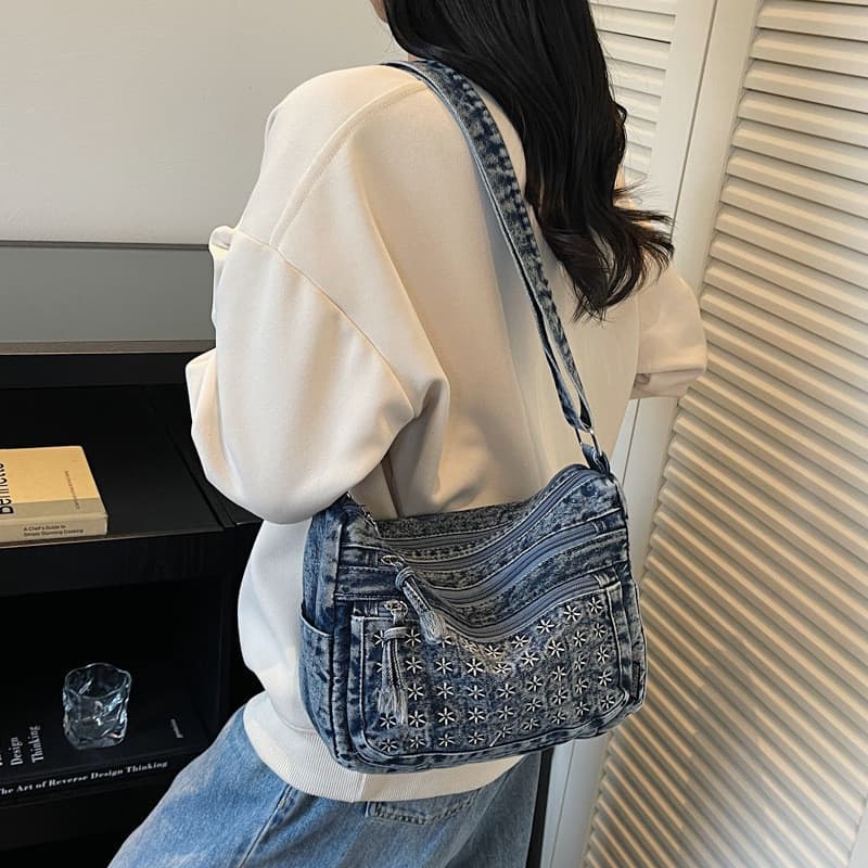 2026 Bolsa jeans mensageiro de um ombro com vários compartimentos de grande capacidade para meninas de verão