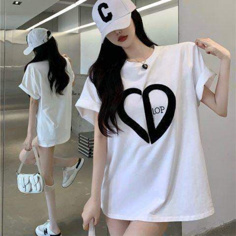 Camiseta feminina de manga curta com carta de amor solta e combinada