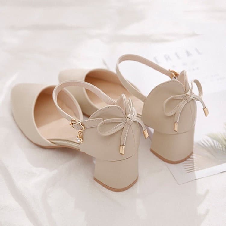 Baotou sapatos de salto alto de salto grosso feminino 2025 novo estilo primavera verão estilo fada salto médio elegante