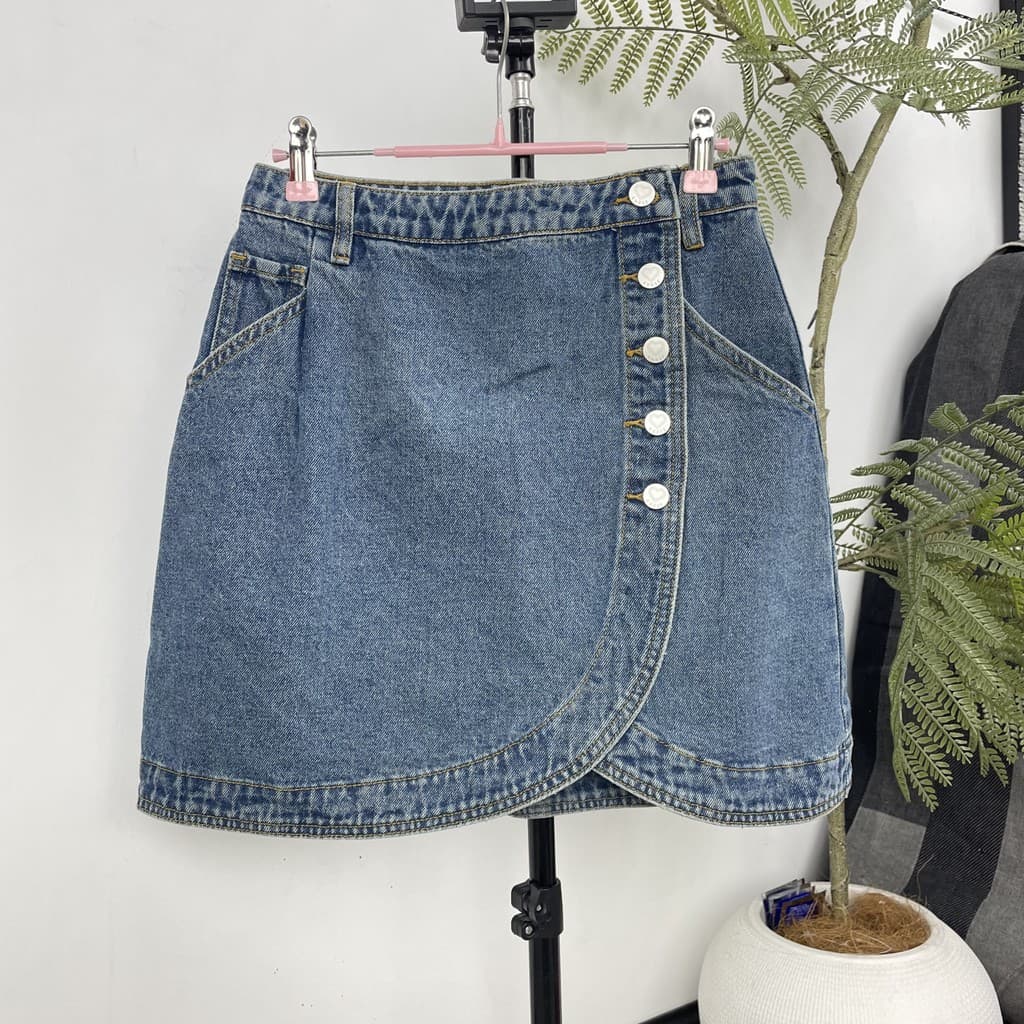 Denim Hip saia estilo curto único Breasted Design sentido verão novo estilo saia de cintura alta feminina
