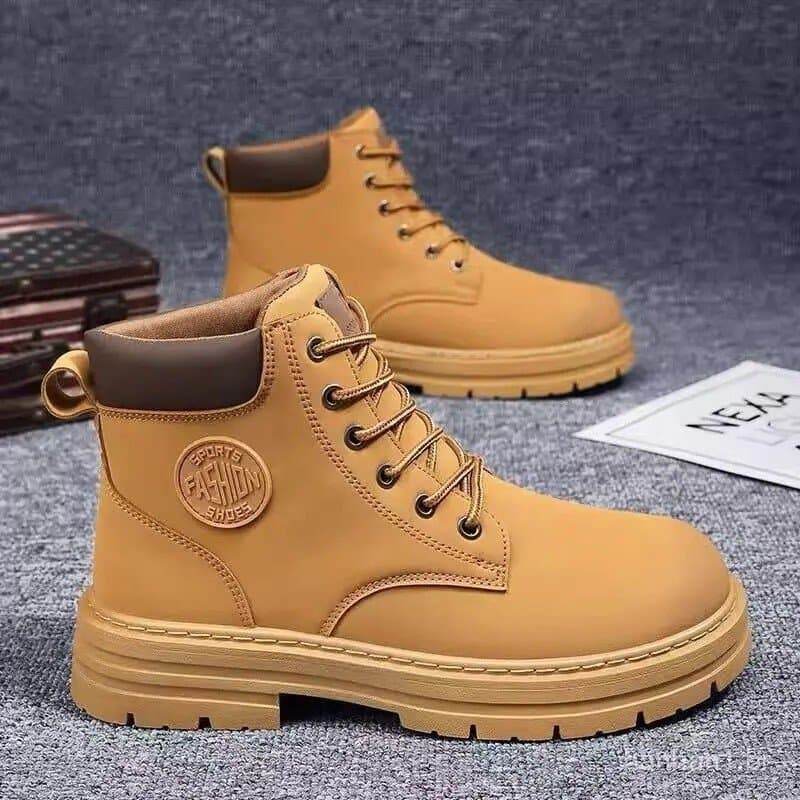 Novas botas masculinas de outono, botas de cano alto, estilo motociclista, em couro, para lazer ao ar livre, confortávei