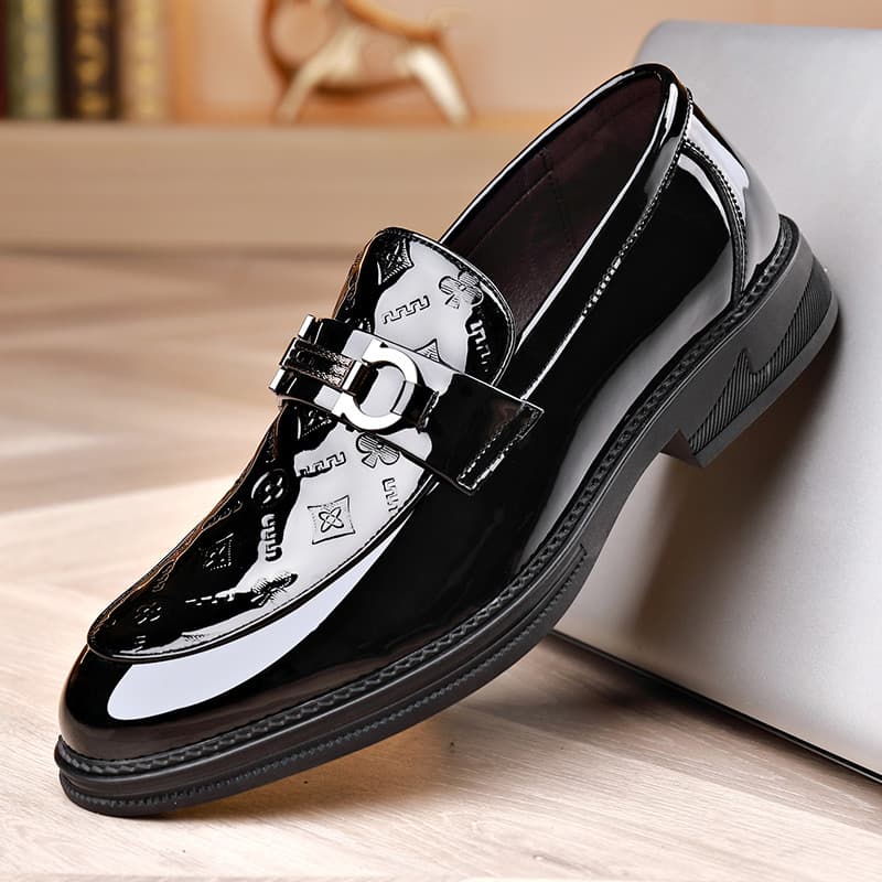 Primeira camada de couro verão couro patente brilhante negócios Formal Wear estilo britânico sapatos de couro masculino