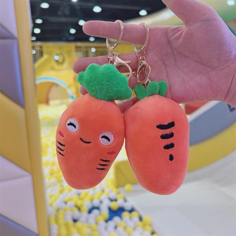 Bonito dos desenhos animados simulação rabanete pingente frutas vegetais boneca de pelúcia saco chaveiro boneca