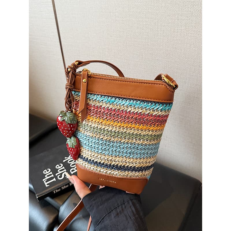 bolsas femininas de ombro Nicho Design arco-íris tecido saco feminino 2025 novo estilo balde de palha saco Mini ombro me