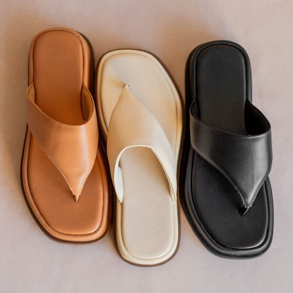 Rasteirinha Papete Flat Feminina Chinelo Plataforma Susi Original Para mulheres ideal para o verão, inicio de ano