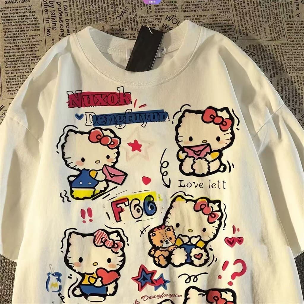 Camiseta Sanrio Hello Kitty Estilo Americano Com Gola Redonda E Estampa De Verão Unissex De Manga Curta Casal [Chuva]