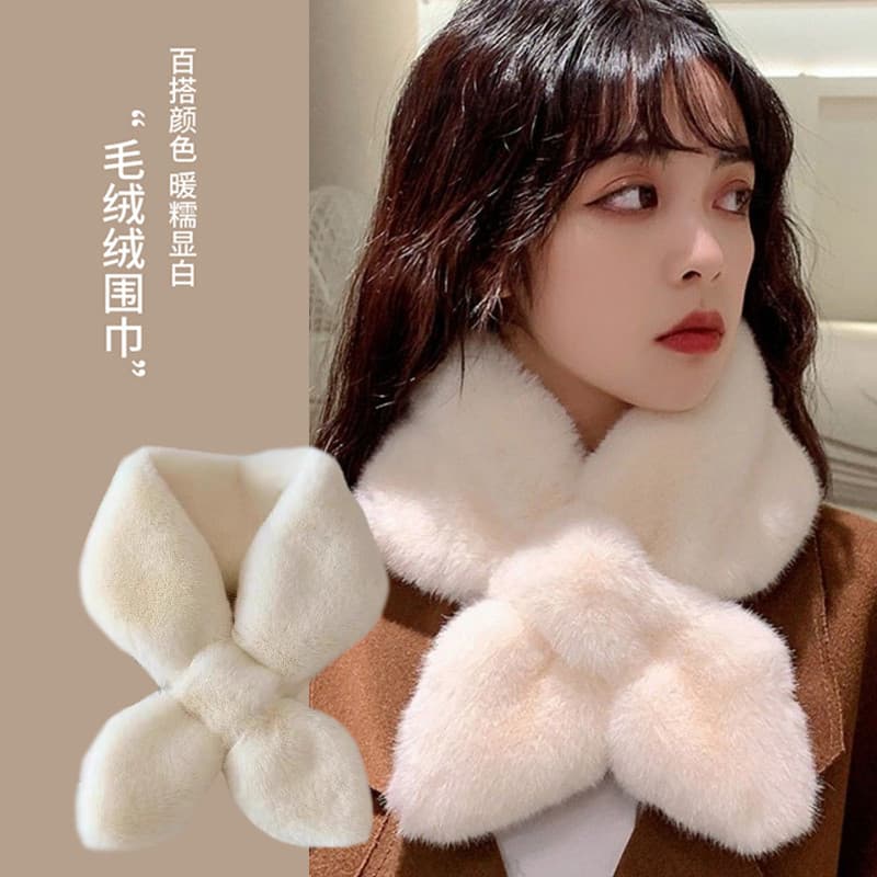 Curto de pelúcia pequeno cachecol feminino inverno branco japonês cruz à prova de frio quente bonito cor sólida pele pes