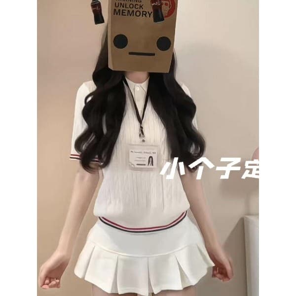 Pequeno estilo Preppy esportes Wear terno feminino verão branco gola Polo superior saia plissada terno de duas peças xs