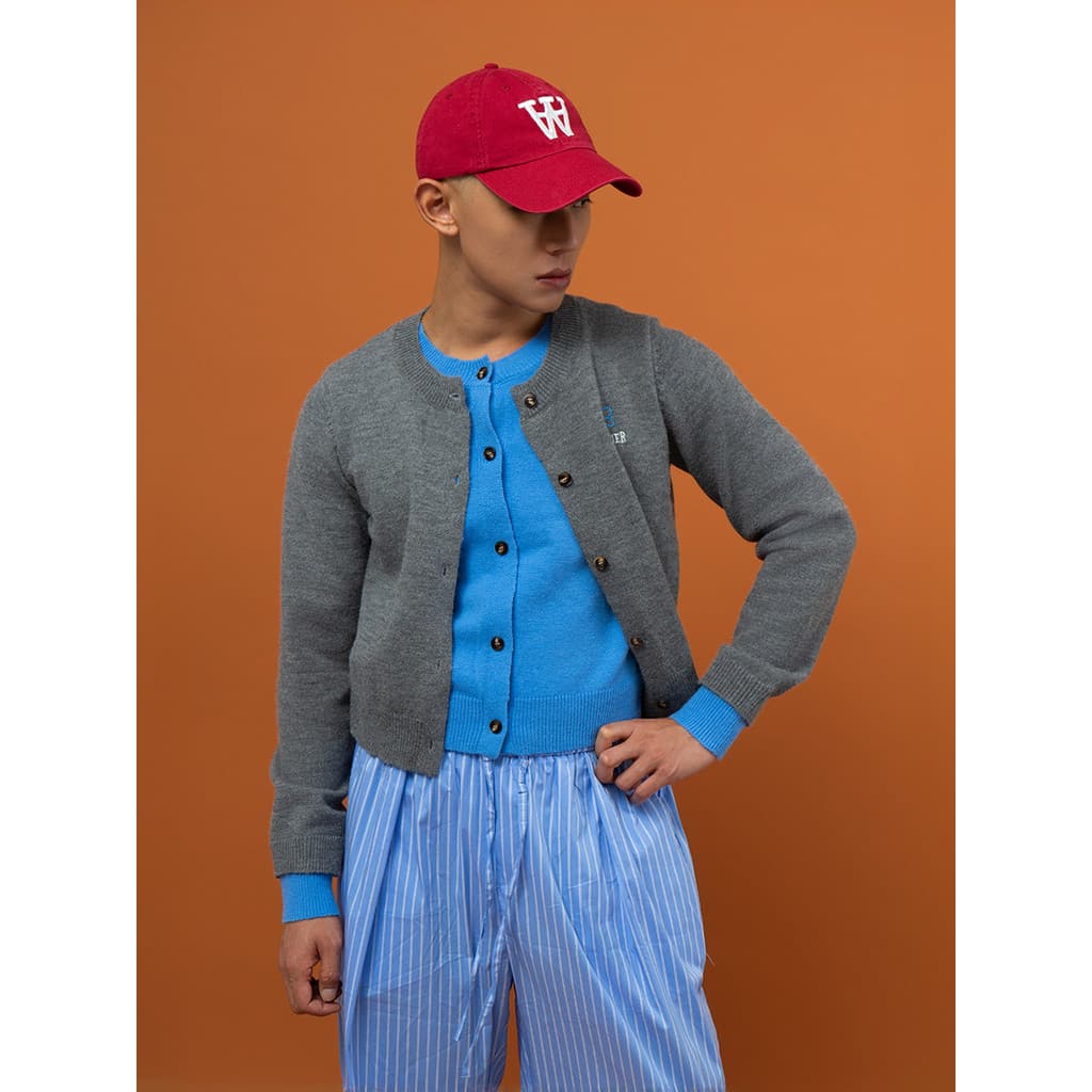 CLP azul cinza falso malhas de duas peças Cardigan camisola jaqueta masculina miu série dupla camada de manga comprida e