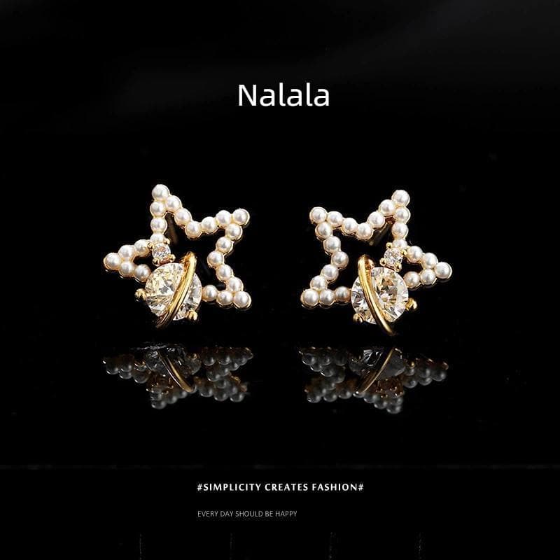 Brincos De Pérola Oca De Cinco Estrelas Nicho circular Zircão design Luz Luxo Moda Meninas k Ouro all -