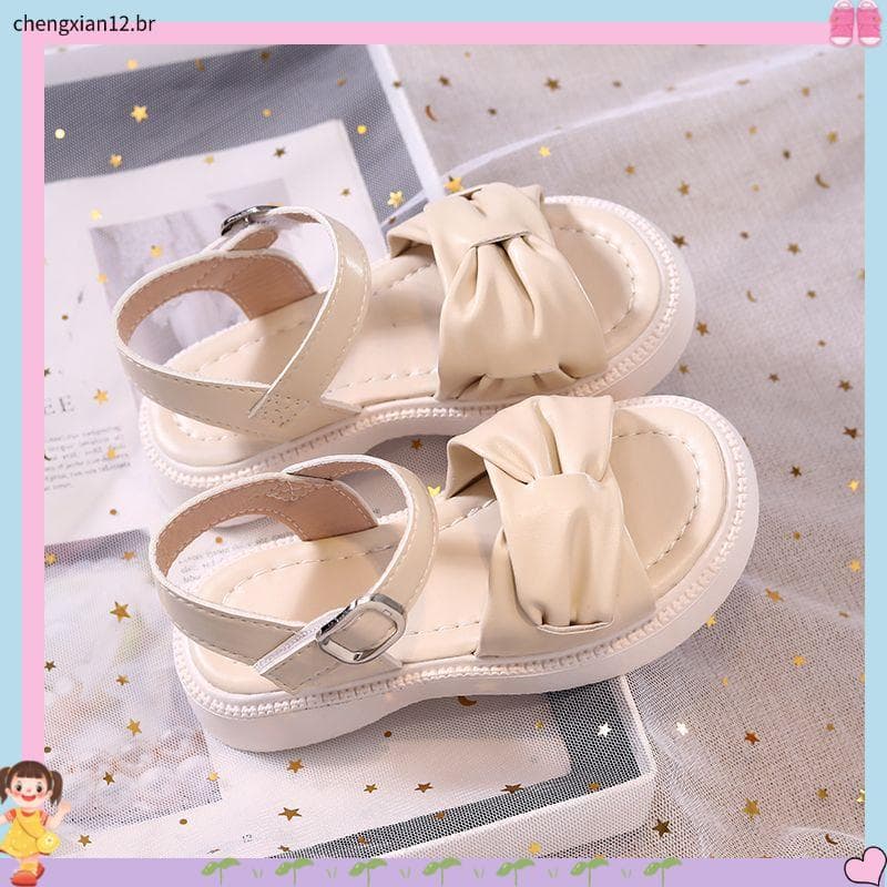 Meninas Xiaoxiang estilo sandálias 2025 verão novo estilo meninas moda sola macia sapatos de praia crianças estilo princ