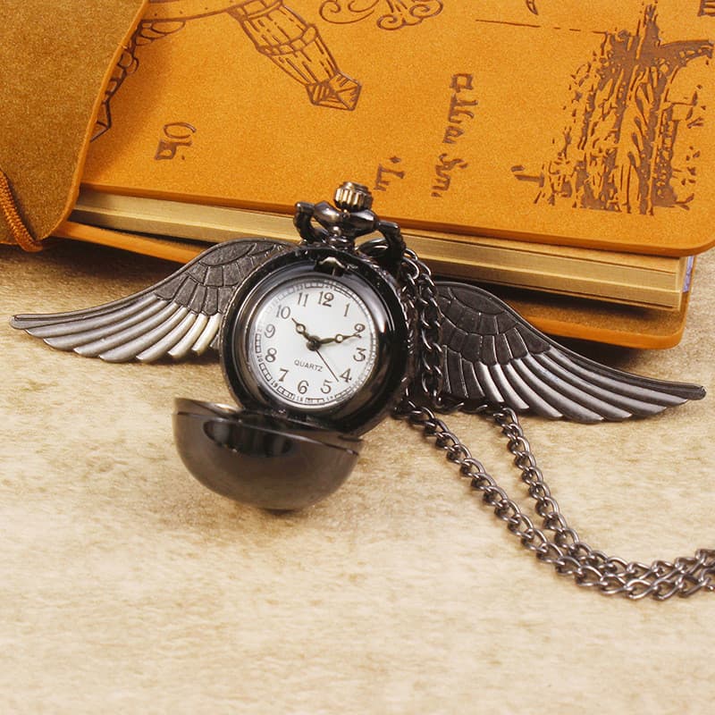 Relógio de bolso com tema de Harry Potter, relógio de colar vintage em formato de bola do Pomo de Ouro, relógio pendente