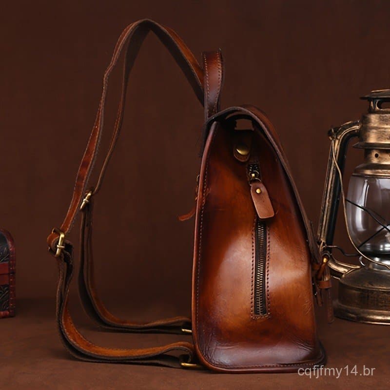Mochila Vintage de Couro Genuíno para Mulheres - Alças Ajustáveis, Fecho Magnético, Marrom Claro/Preto, Perfeita para De