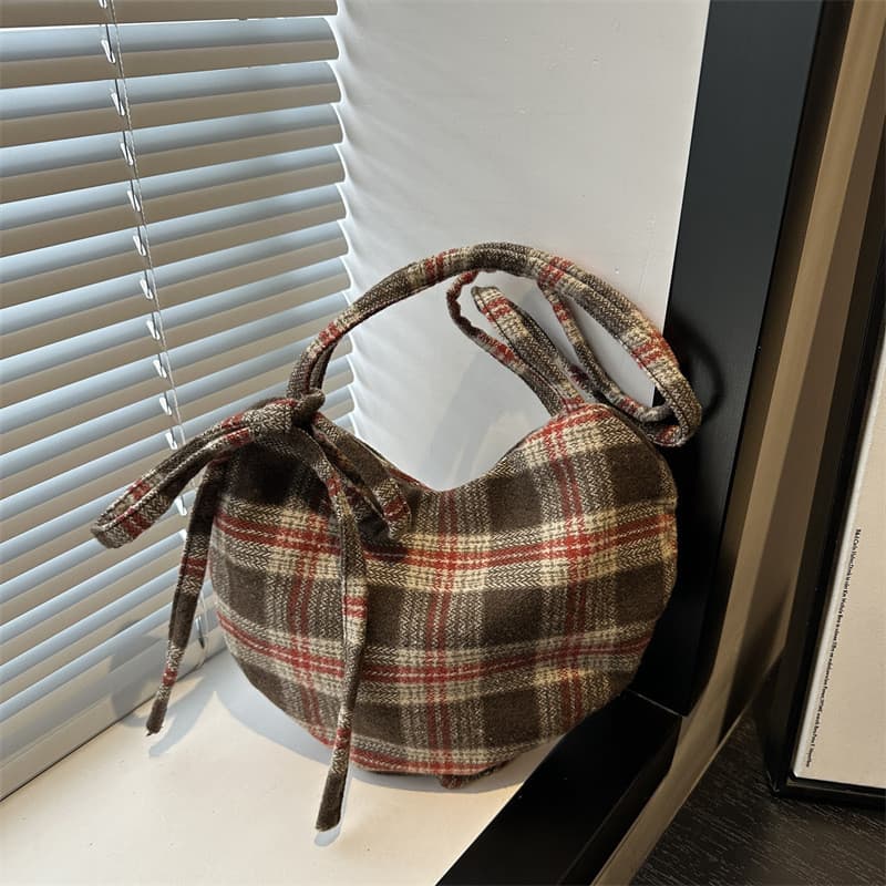 2026 Nova Bolsa Tote Xadrez Texturizada Elegante para o Dia a Dia Feminina, Grande Capacidade, Casual, Versátil, Moderna