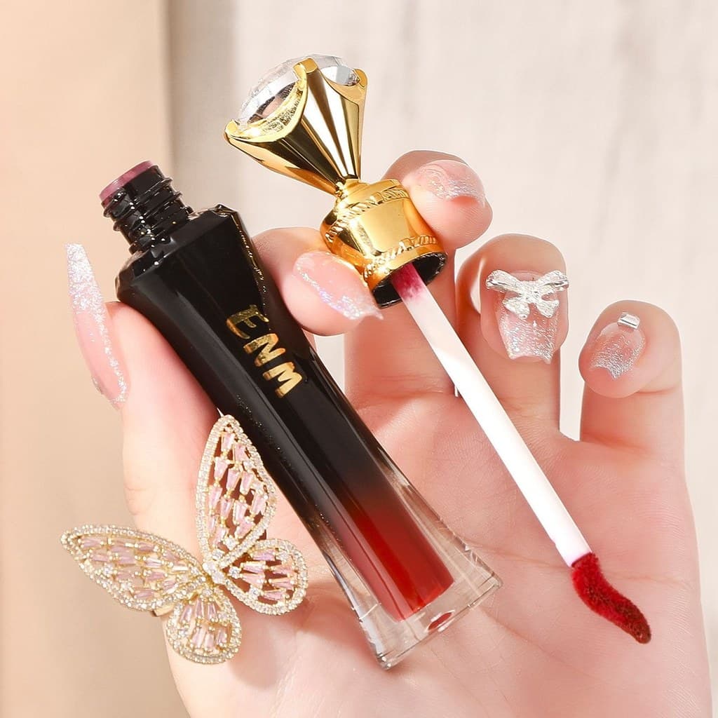 Esmalte labial água potável copo antiaderente batom não desbotado clareamento facial liso à prova d'água brilho labial c