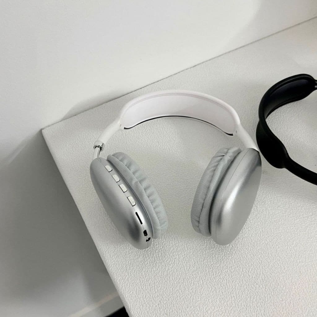 Fone De Ouvido Bluetooth Sem Fio Headphone Bluetooth Recarregável P9 Casual Esportivo
