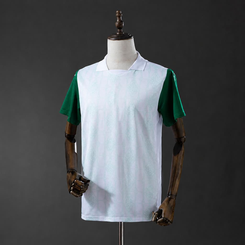 Camisa Masculina Branca com Detalhes Verde 26/27 – Modelo Esportivo Casual P ao 2XL