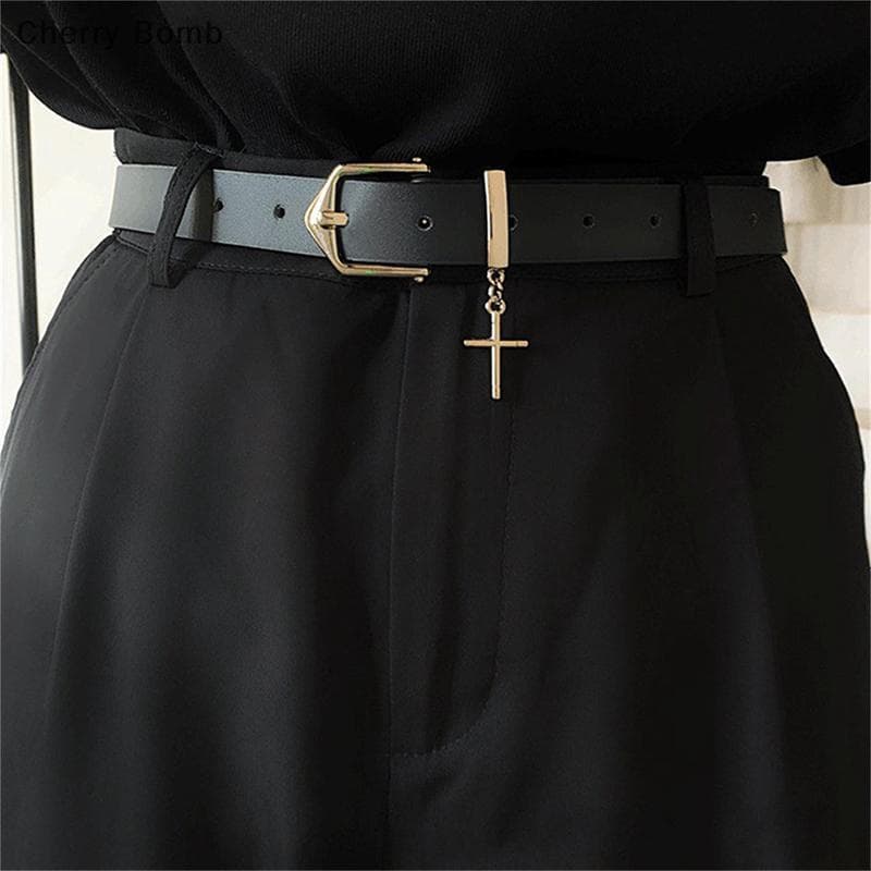 (Bomba De Cereja) Cinto de Jeans com Pingente de Cruz Punk, Estilo Retrô, Unissex, em Couro PU e Metal WKUD
