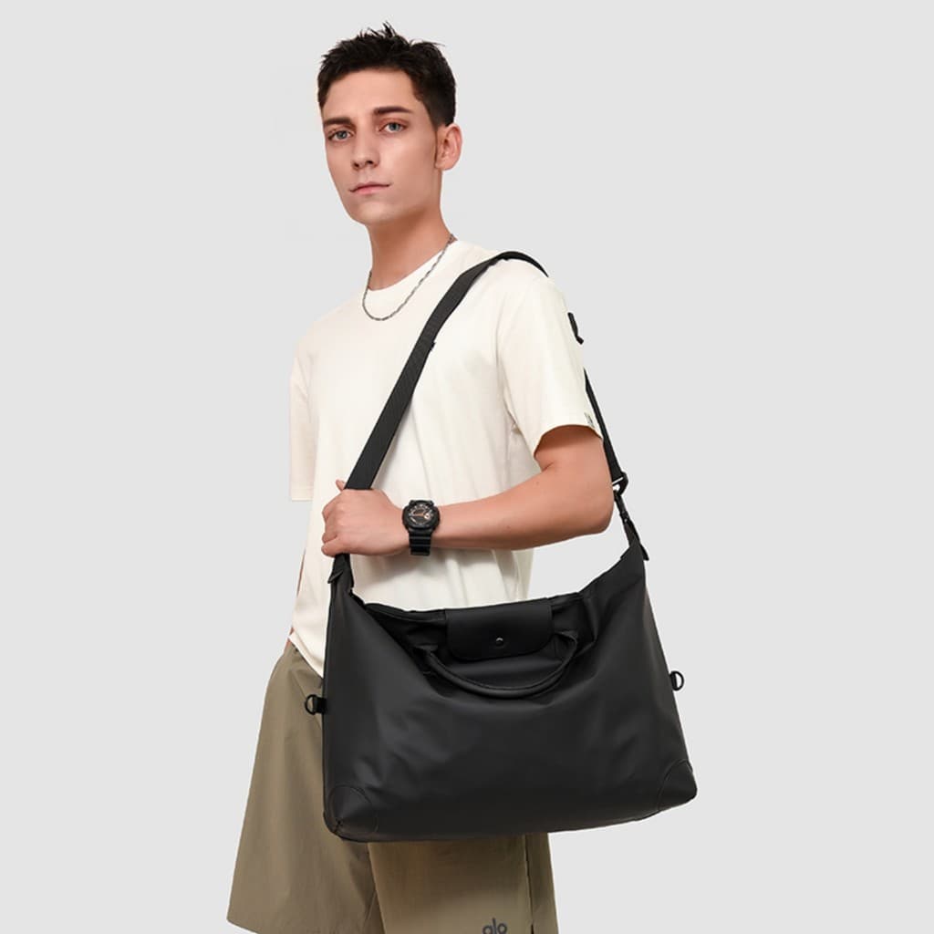 2026 outono novo estilo bolsa de ombro masculina moda mochila Commuter All-Match pano de náilon à prova dwaterproof água