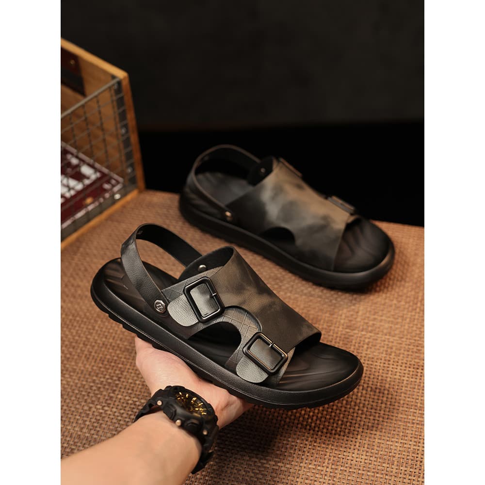 Sandálias masculinas verão 2026 novo estilo exterior wear Casual condução dupla utilização sapatos de praia antiderrapan