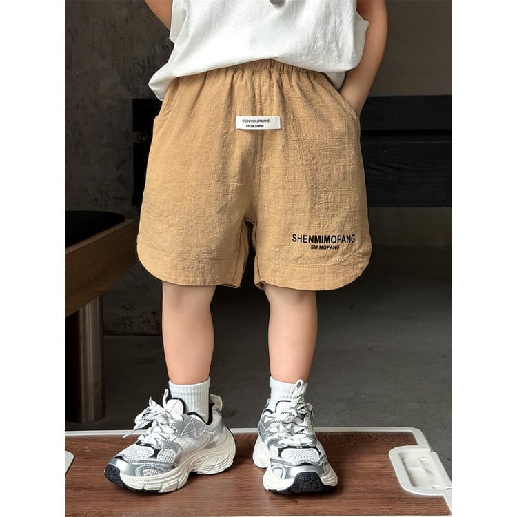 Meninos verão Shorts finos novo estilo bebê Casual solto calças de cinco pontos rufião bonito calças médias pequenas cri