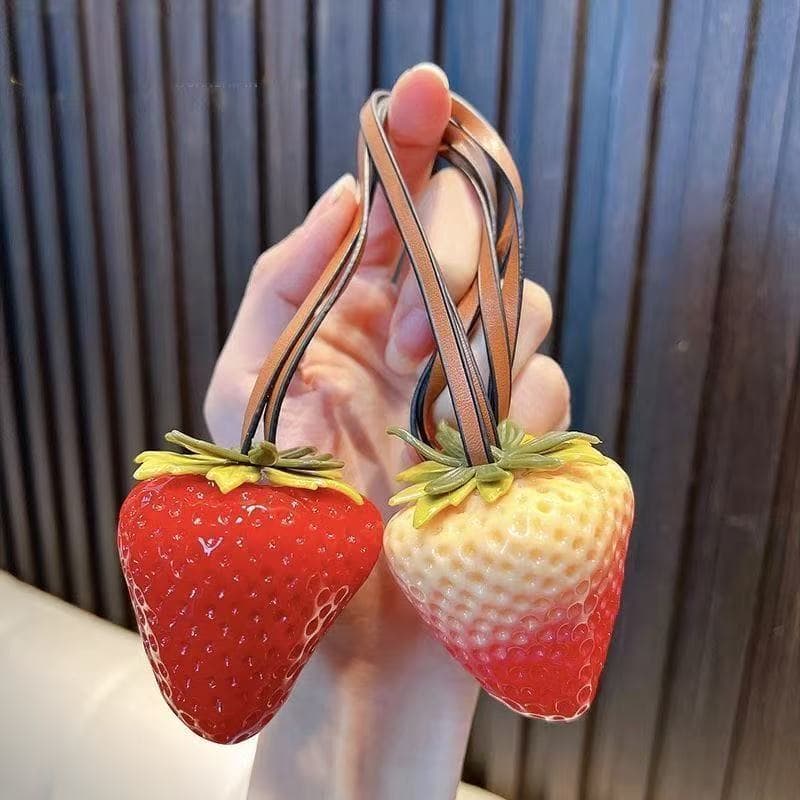 Pingente de bolsa em 3D com morango no mesmo estilo de Liu Yuning, único e não repetitivo, chaveiro de morango com cor e