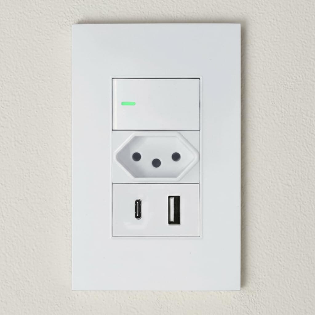 Tomada USB USB-C 10A com Interruptor LED Espelho 4x2 Branco Modular