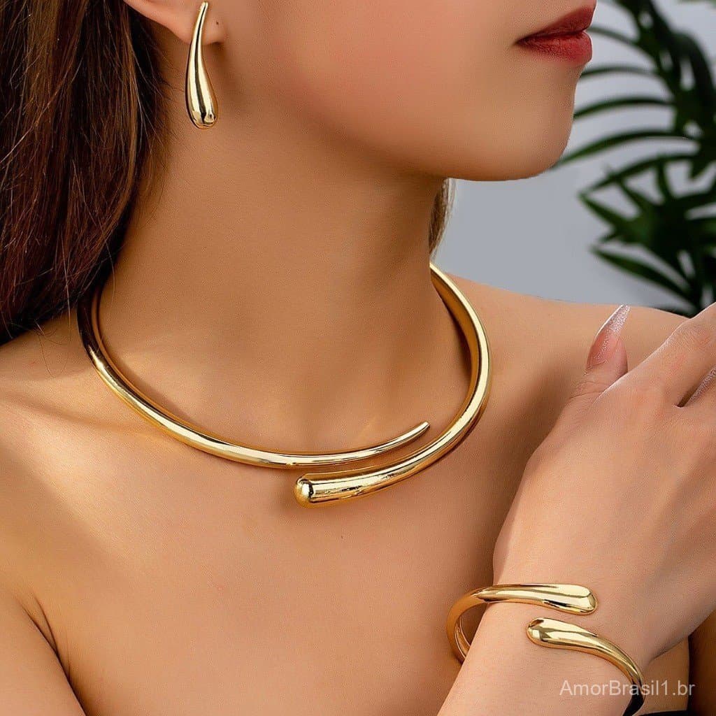 Kit Feminino Colar Gargantilha Bracelete e Brincos Geométricos banhado Ouro 18K e Prata925