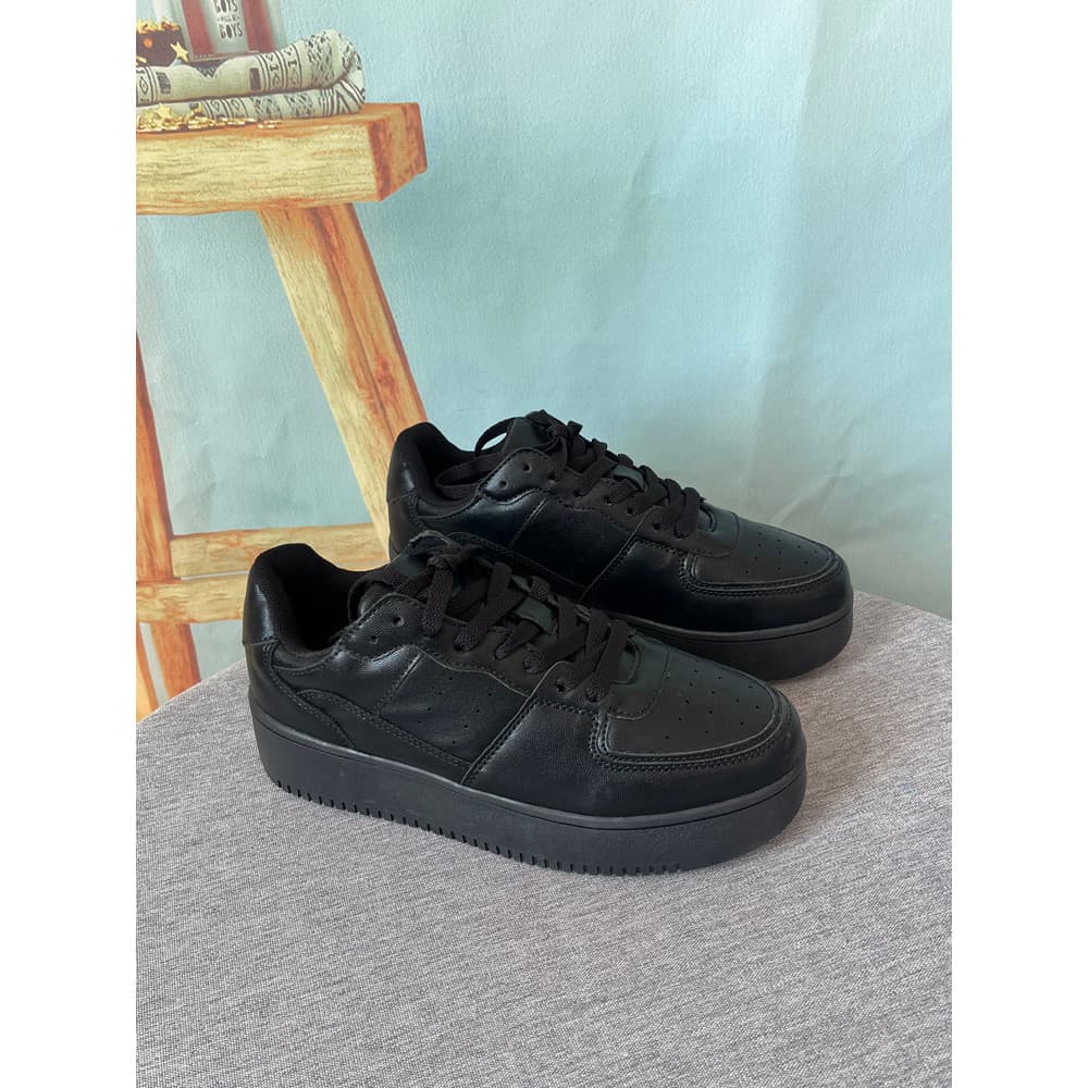 Comércio exterior de sola grossa senhoras tênis Retro baixo-topo rendas moda Casual tênis estudante sapatos 36 tamanho 3