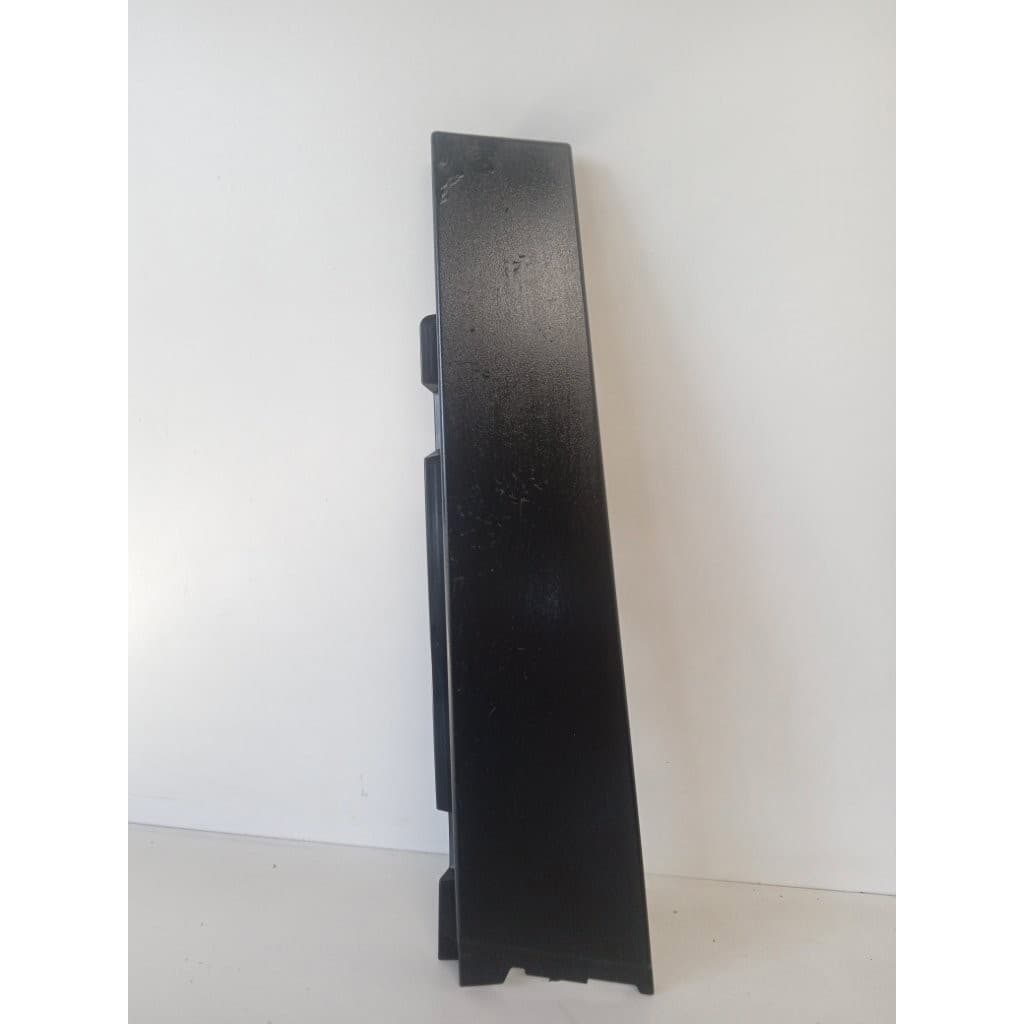 Acabamento Moldura Porta Tras Dir Cruze Ltz 2020-2023 Hatch