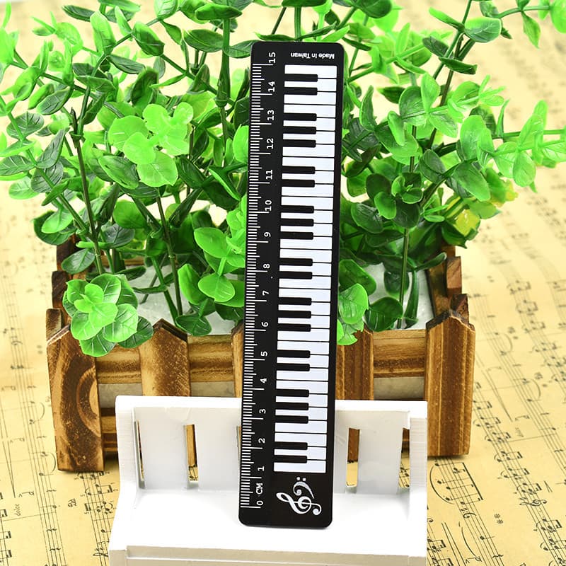 Taiwan música papelaria acessórios presentes Piano teclado padrão agudos pontuação régua de plástico 15CM