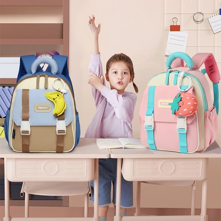 Crianças mochila de viagem do jardim de infância leve passeio jogar mochila Anti-deslizamento fivela Ultra-leve meninos