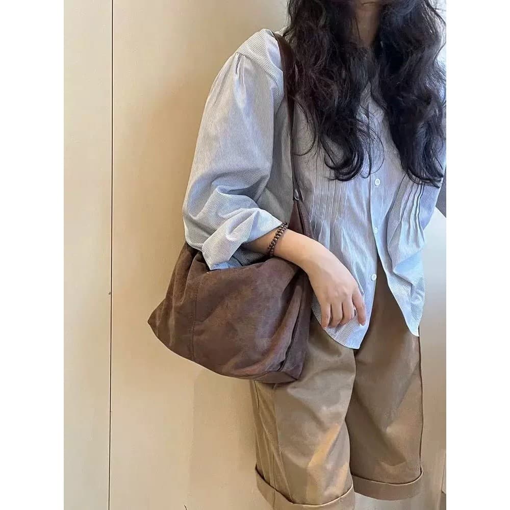 Coreano Retro camurça superfície macia sacola feminina 2026 novo estilo outono inverno grande capacidade Commuter ombro