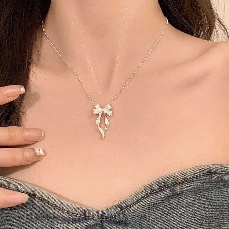 Colar de arco leve fita de luxo Premium clavícula ins Design doce menina