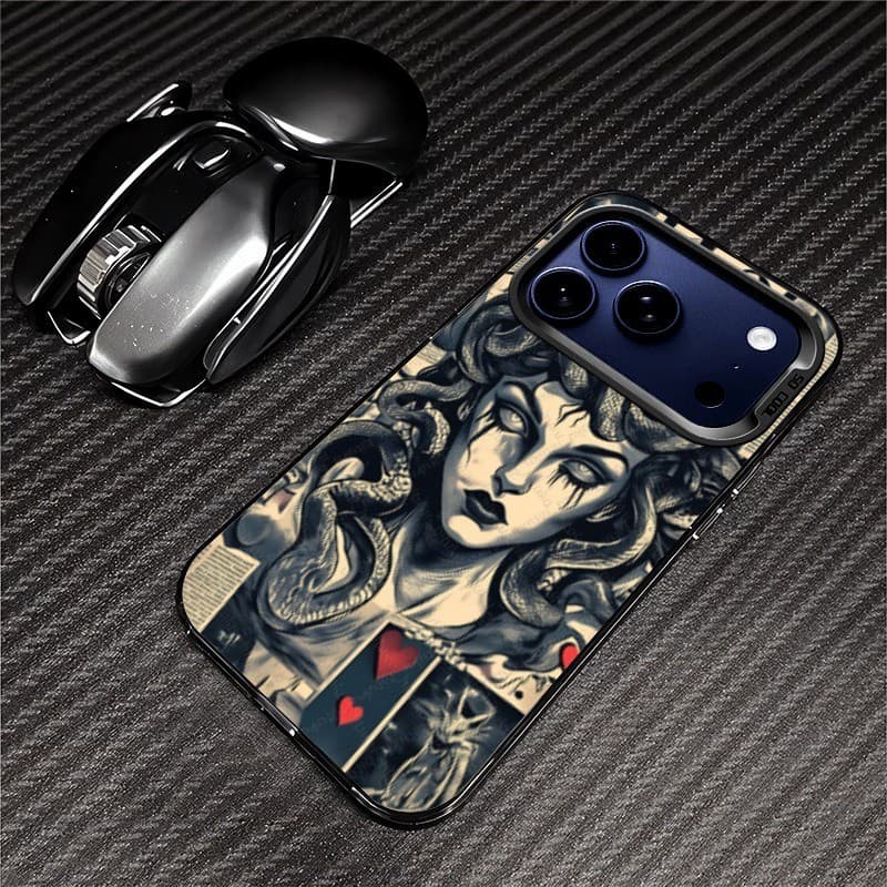 Capa iPhone16/17 série Capa personalizada para celular（260731）Medusa68