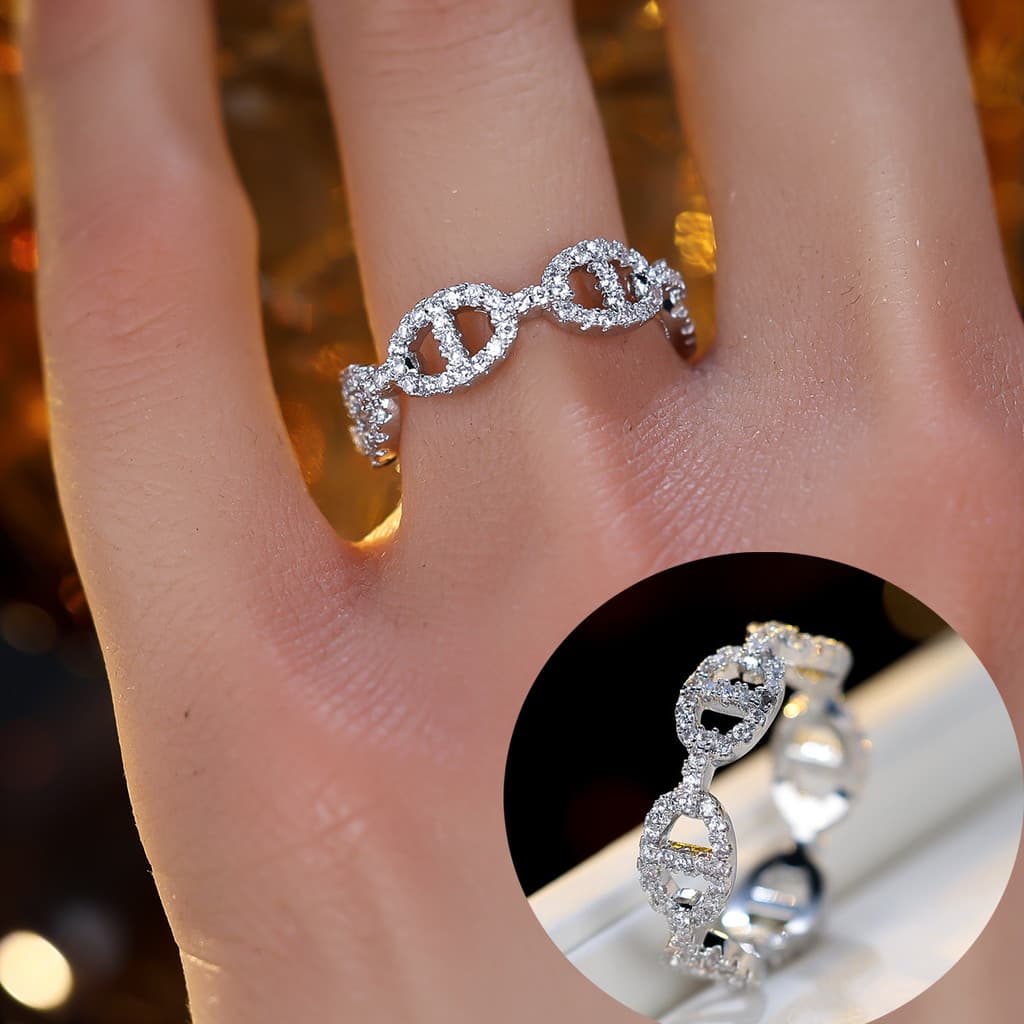 Anel feminino versátil e elegante, cravejado de diamantes, em formato de nariz de porco, luxuoso, simples e sofisticado,