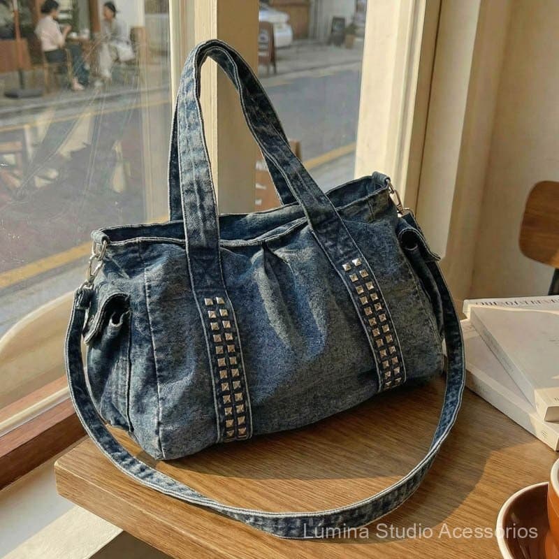 Bolsa Feminina Jeans Grande com Tachas Alças de Mão Ombro e Transversal para Trabalho e Passeios