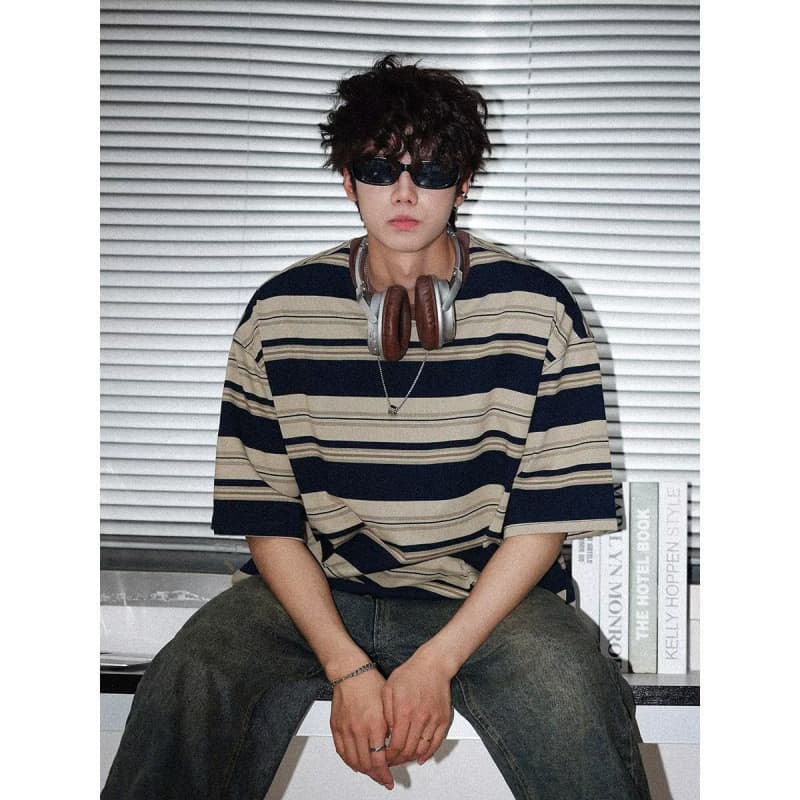 Verão cor-bloqueando listrado de manga curta camiseta masculina Street Wear na moda casal americano All-Match solto cami