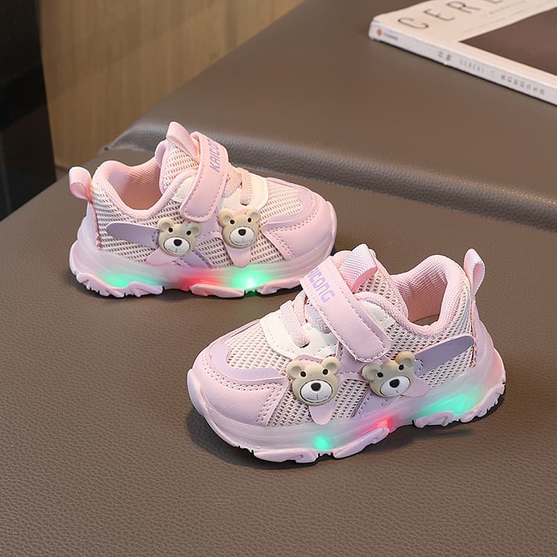Outono novo estilo bebê sapatos de sola macia da criança menino bebê Light-Up sapatos 0-1 anos de idade 3 meninas único