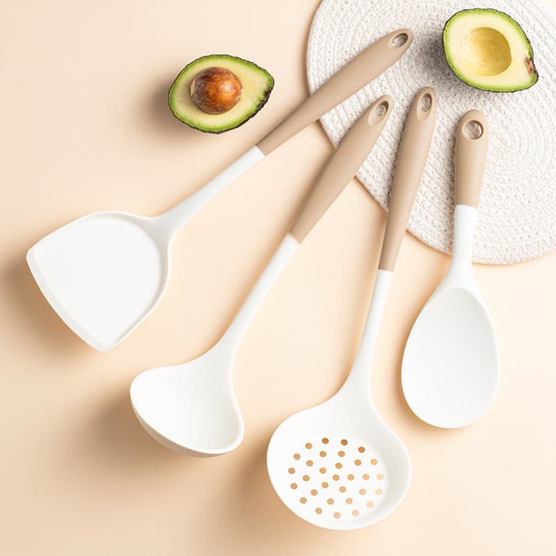 Utensílios de cozinha de Silicone tudo incluído Panela antiaderente Espátula especial Colher de sopa Conjunto resistente