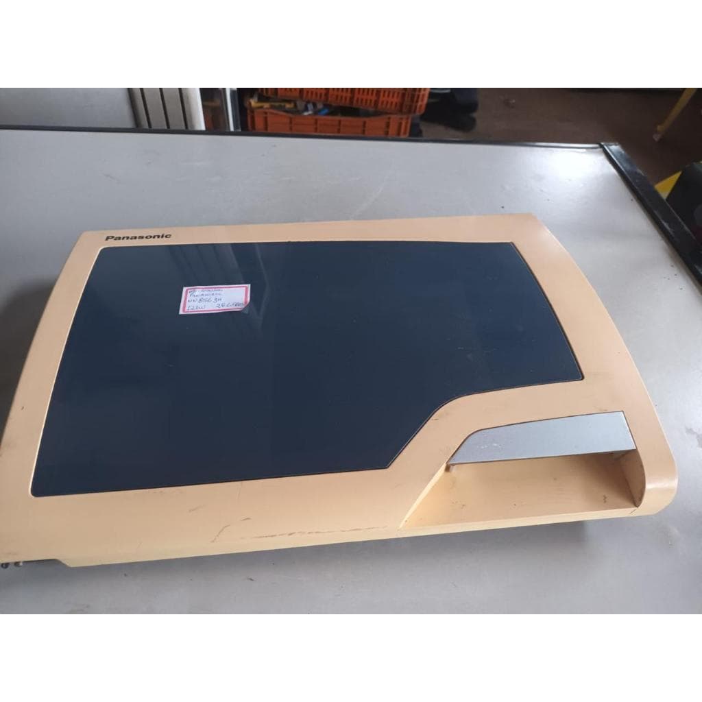 Porta Micro-ondas Panasonic NN-856BH 127V 28 Litros